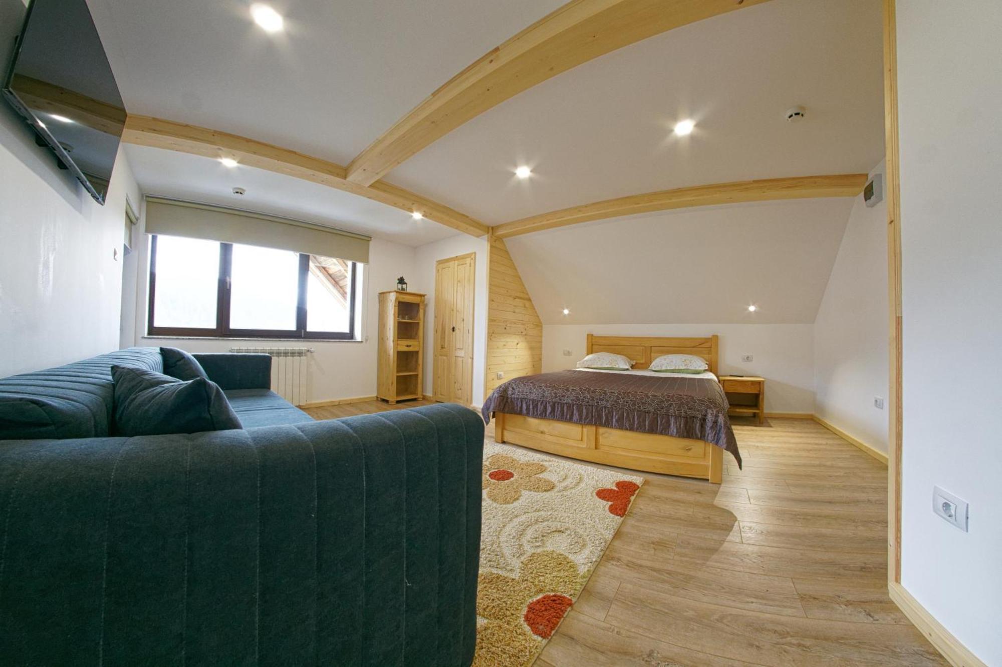 Pensiunea Casa Elvira バマ エクステリア 写真