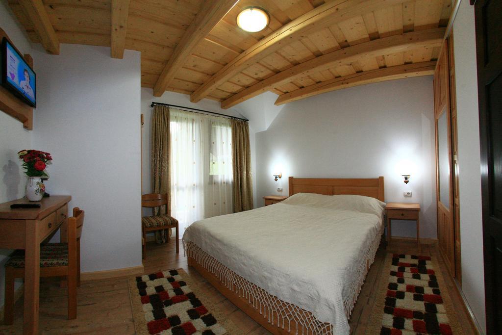 Pensiunea Casa Elvira バマ 部屋 写真