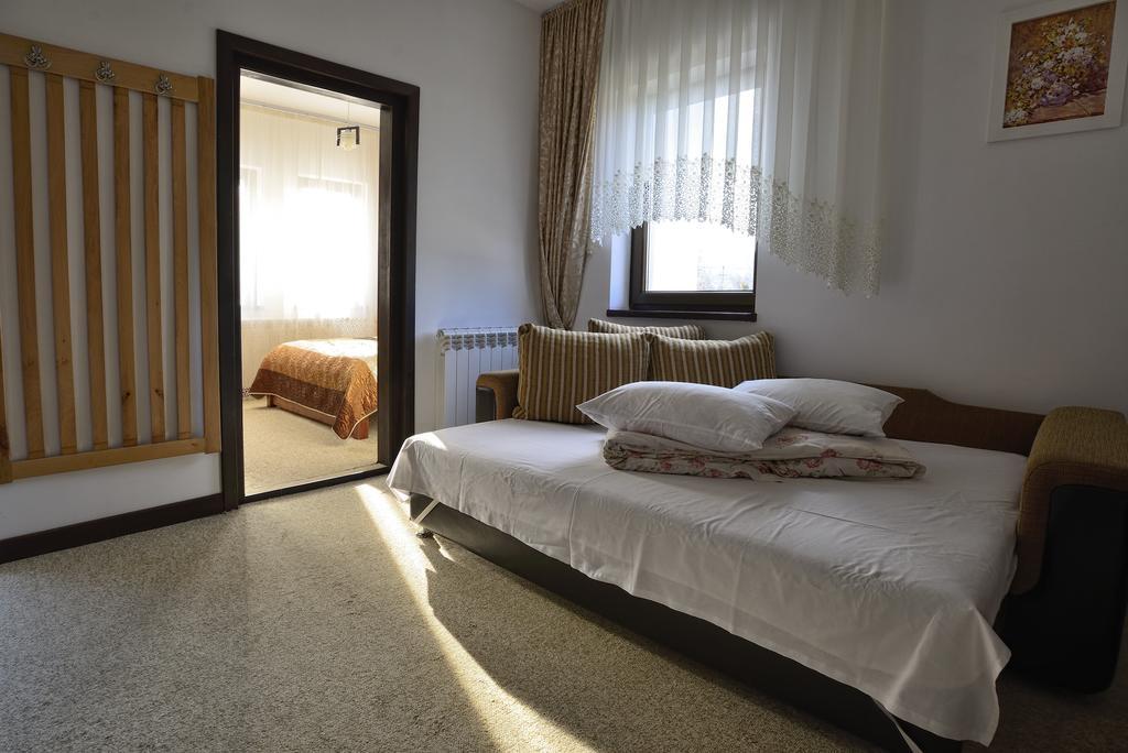 Pensiunea Casa Elvira バマ エクステリア 写真