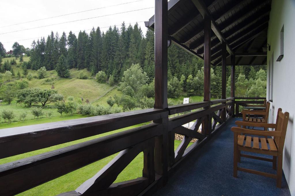 Pensiunea Casa Elvira バマ エクステリア 写真